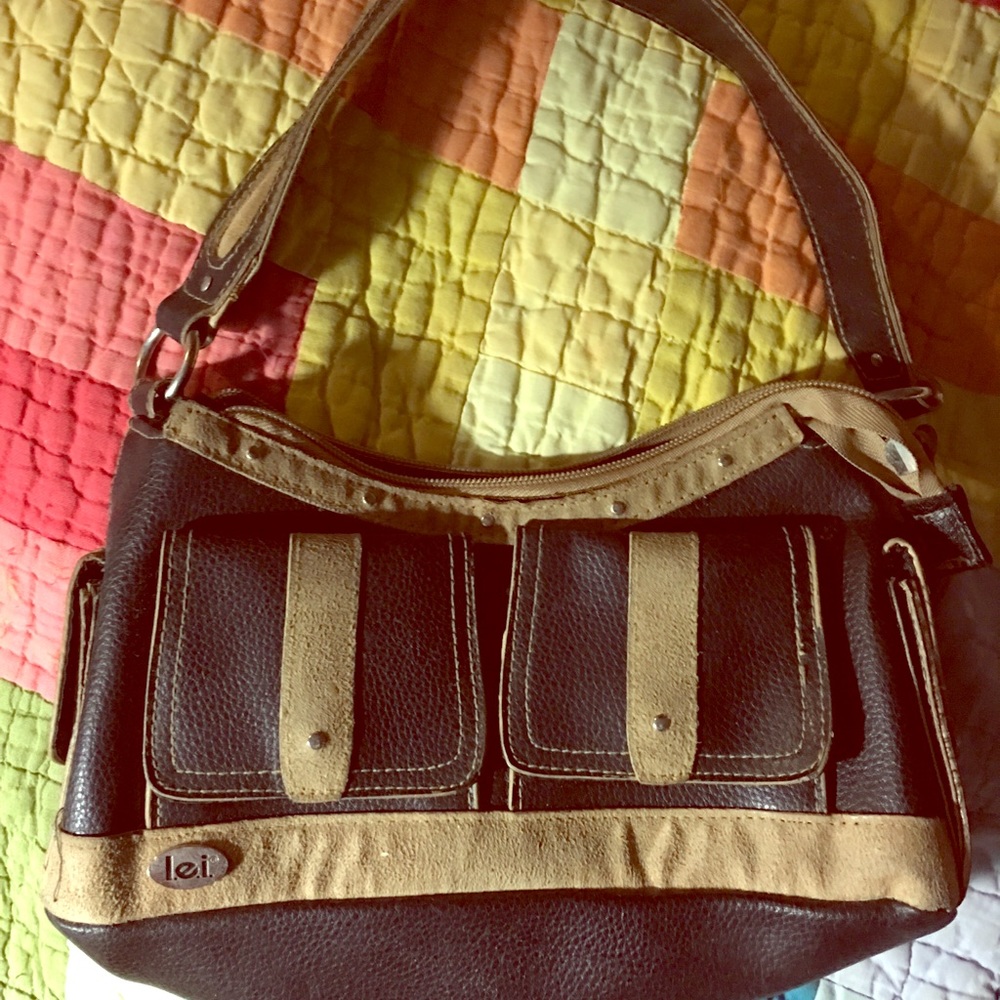 ⚡️SALE- 3️⃣ for $25⚡️ LEI Brown Tan Shoulder Bag